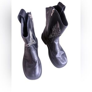 Stylish Black Kids' Boots with Embroidery